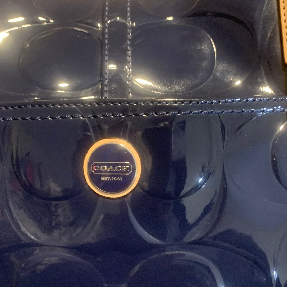 Coach Navy and Tan Shoulder Bag - Picture 2 of 11